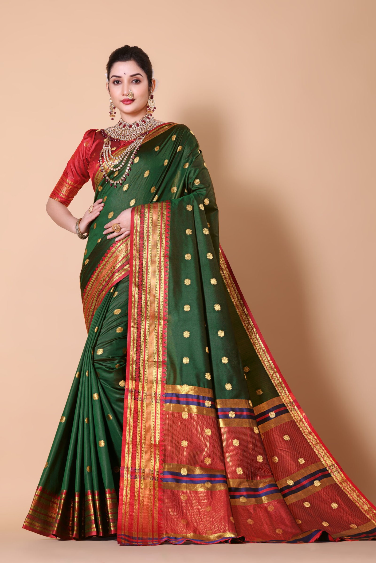 Paithani-Firozi-Hara-one